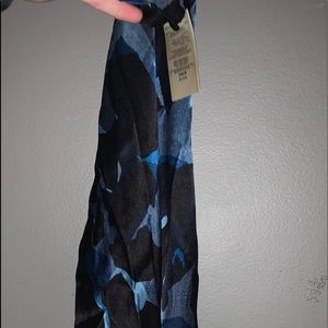 Silk blue black Burberry scarf